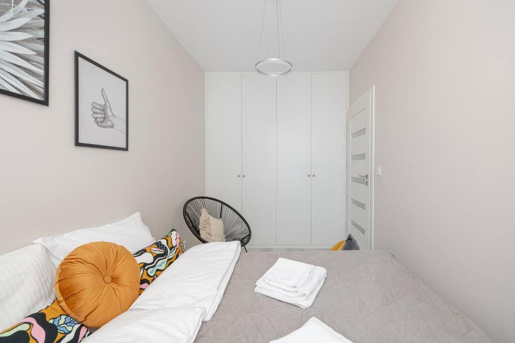 Leilighet Ecru 1-bedroom With Parking And Balcony