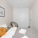 Ecru 1-Bedroom Apartment With Parking And Balcony