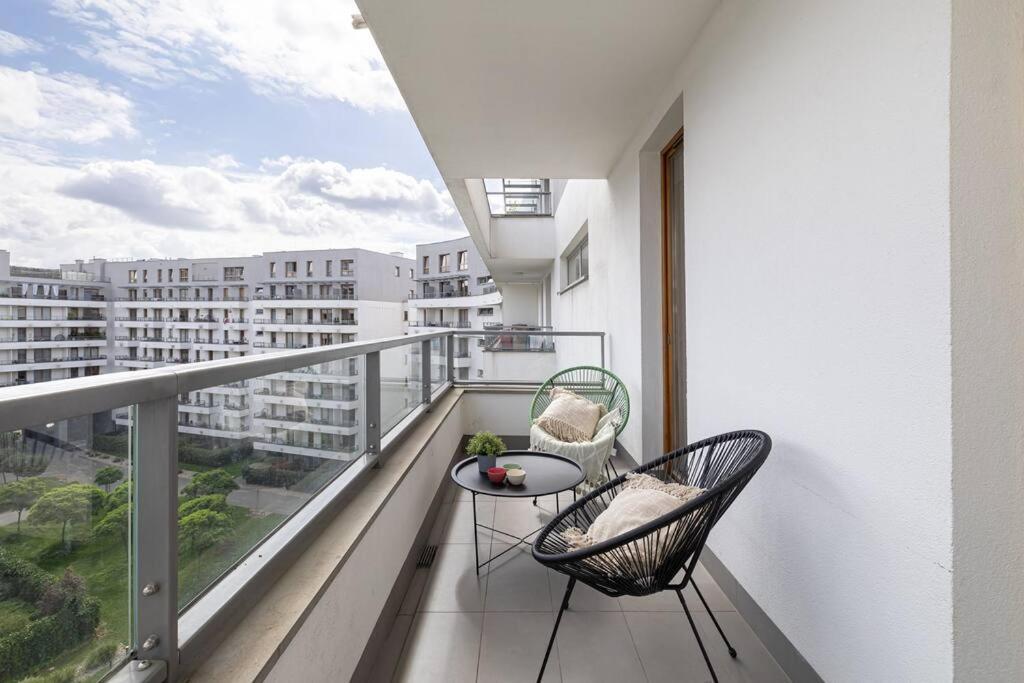 Apartament Ecru 1-bedroom With Parking And Balcony *